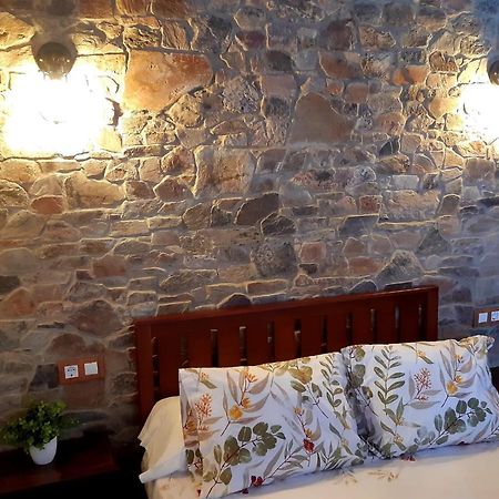 Apartamentos Callampa Torrejón el Rubio Exteriör bild