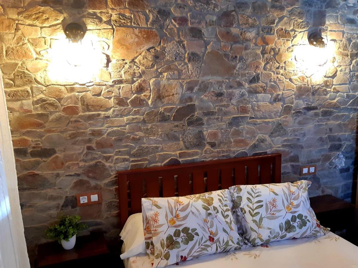 Apartamentos Callampa Torrejón el Rubio Exteriör bild