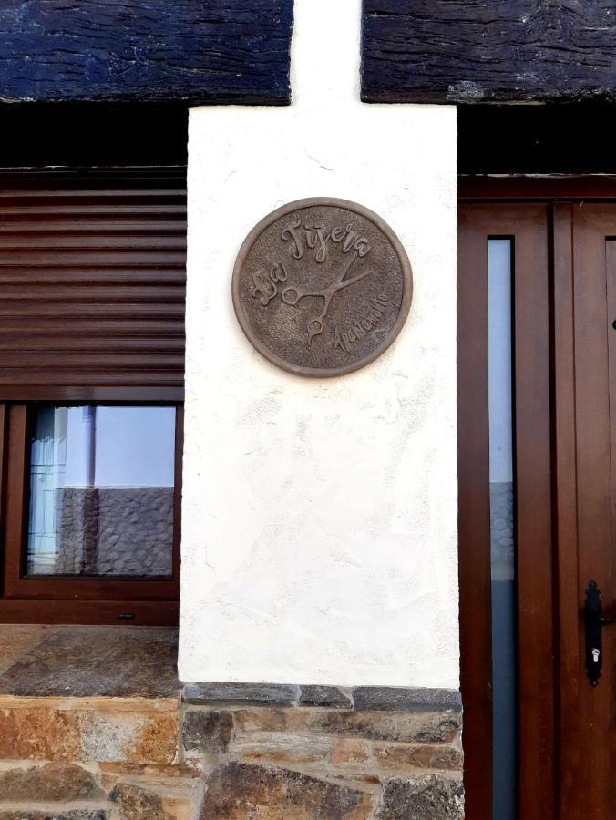 Apartamentos Callampa Torrejón el Rubio Exteriör bild